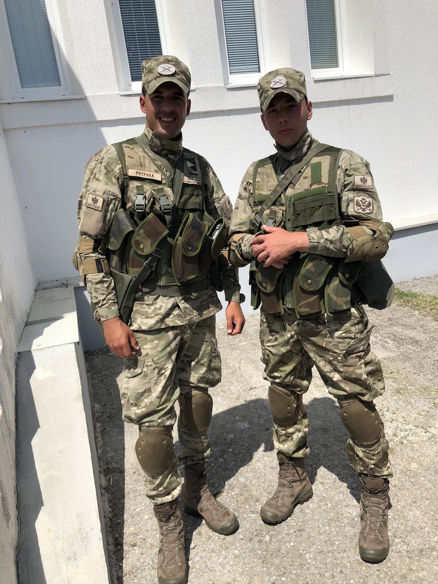 VanDerNikola's tweet photo. Idem putem oka bistra vazniji sam od ministra https://t.co/36Vk8bHQDd