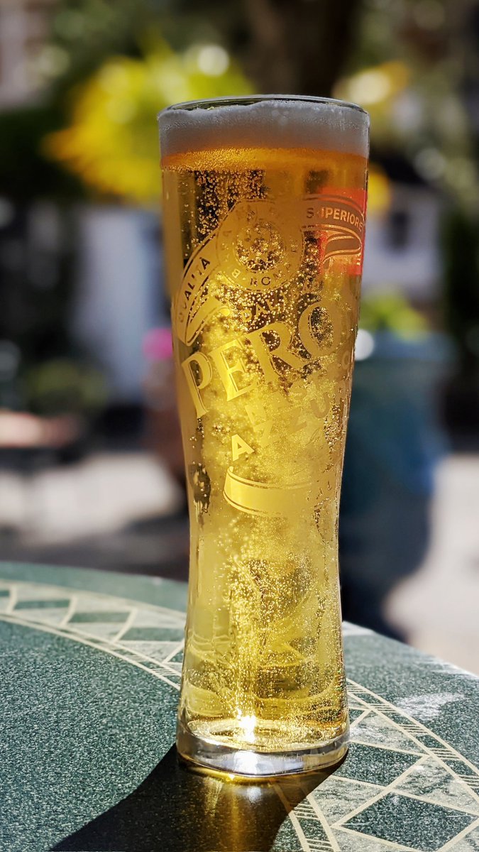 LegoElvis's tweet photo. Today's #fdotd is a refreshing Peroni in Southwell. https://t.co/IgEgv6UVw0