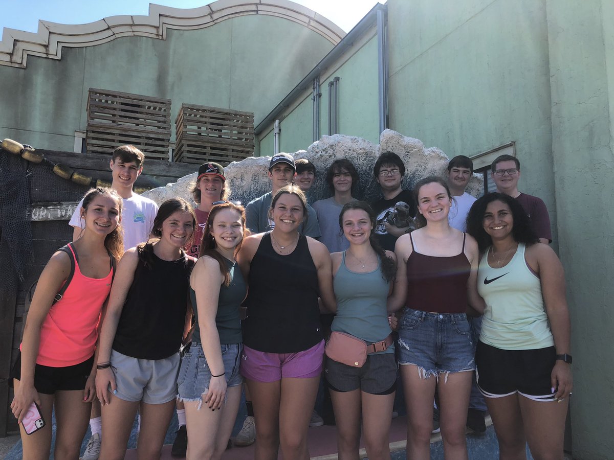 Had a fun time at Black Pines and the FW zoo! @WHS_Assist_Prin