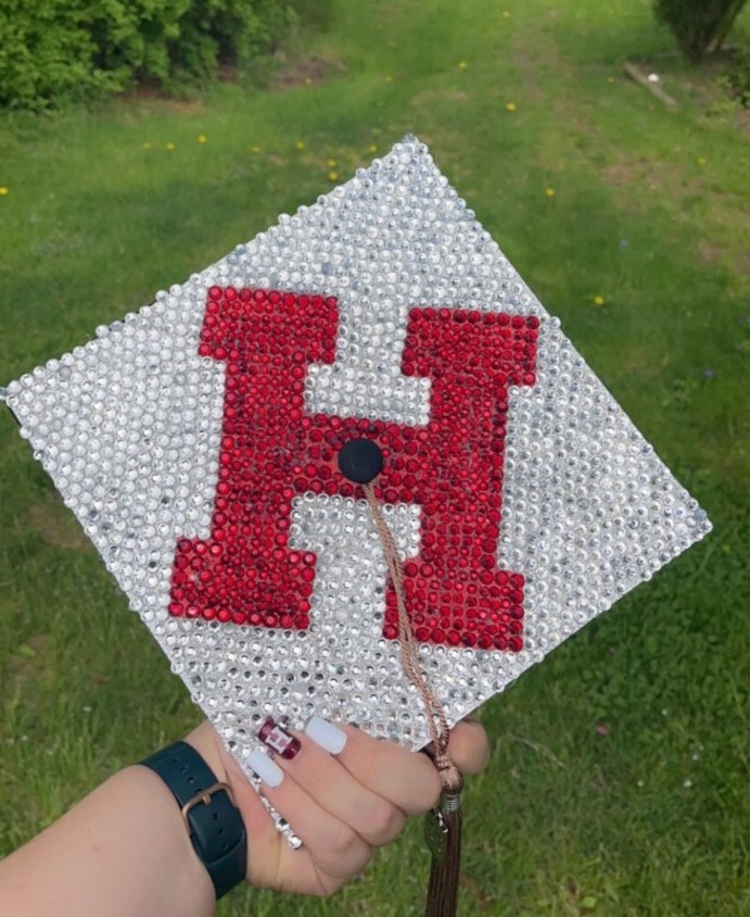 UofHartford's tweet photo. Our students know how to graduate in style. π
Here is just a sneak peek of some of the grad caps to keep an eye out for on Sunday at #UHartGraduation. We'll be sharing more in the upcoming weeks. https://t.co/WjbdPnOkE8