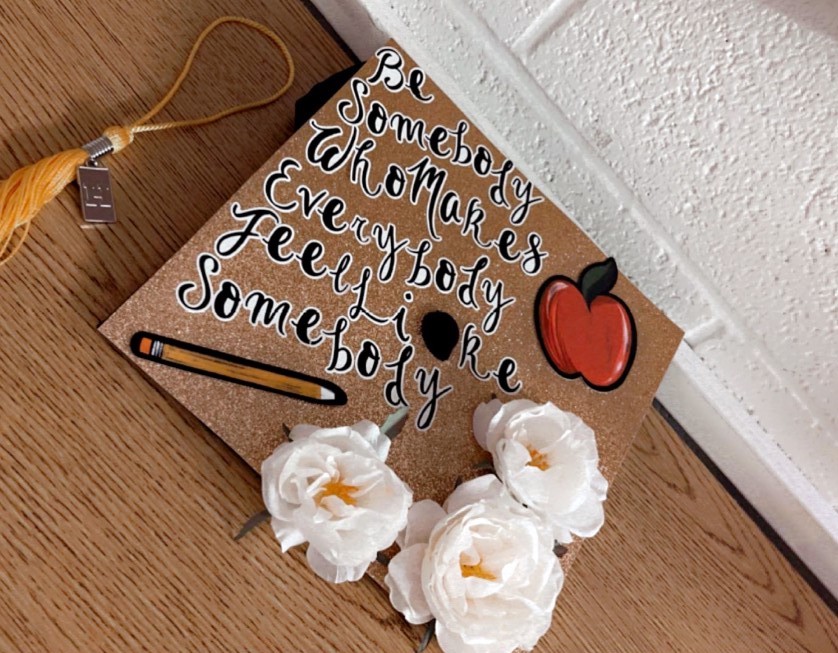 UofHartford's tweet photo. Our students know how to graduate in style. π
Here is just a sneak peek of some of the grad caps to keep an eye out for on Sunday at #UHartGraduation. We'll be sharing more in the upcoming weeks. https://t.co/WjbdPnOkE8