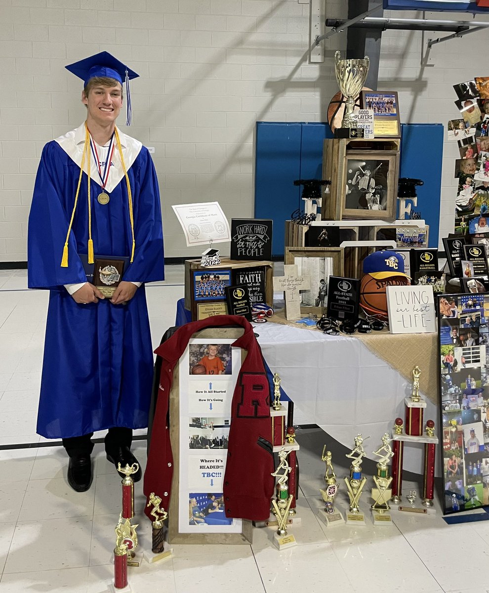 ItsJenElliott's tweet photo. Congratulations @EthantElliott! You did it!! You walked across that stage as  an #HonorGraduate, an amazing #StudentAthlete and a humble Godly Man!! I can’t wait to see all the things God is going to do through you!! @TBCeagles Bound!! #Basketball #WorshipMinisterInTheMaking https://t.co/AU0nPnkSDM