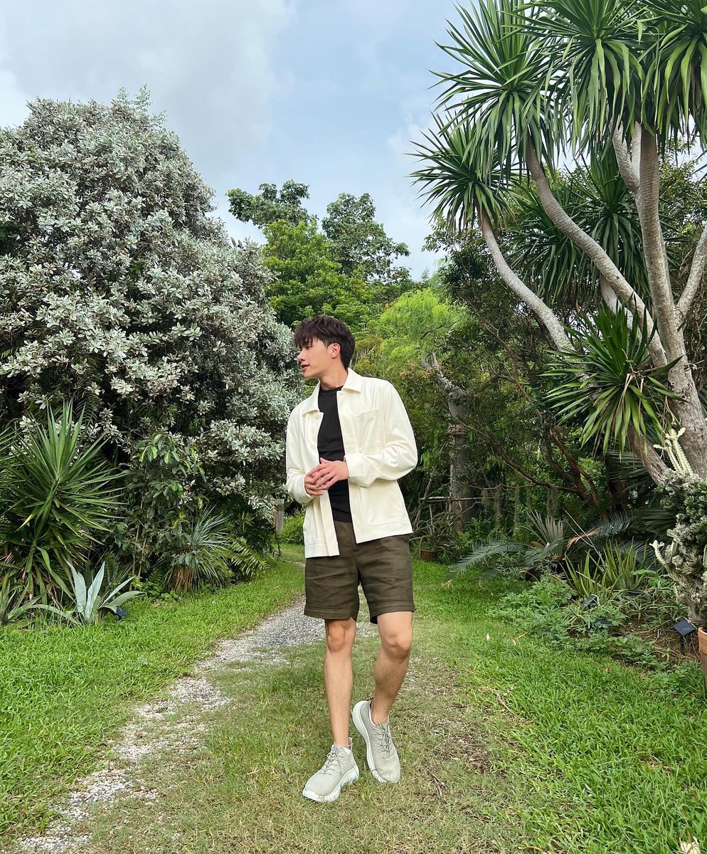 MAXTULBRASIL's tweet photo. 📸 13.05 | Atualizações do #Tul no instagram

"BRUH! A aventura está esperando!!!😜🔥🏕  Sempre que você estiver pronto para ir 🙌🏻"

#TulPakorn #Tul_Pakorn #MaxTulBr https://t.co/cvTwn6F45Y
