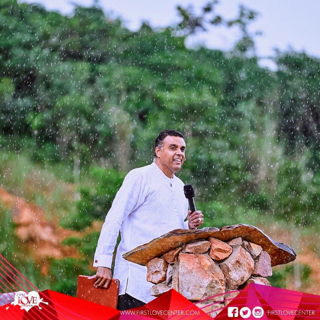 kdtAgape's tweet photo. Wooow! Beautiful! 😍🥰🤩🕺🎶it's working on me. I really really like you. Ei!🕺🎶
Happy Birthday Bishop Dag! Thank you so much Prophet. You have been a tender loving guide, a father and teacher to me. Love you. ❤️🥰🙏
#CelebratingBishopDag
#ProphetsBirthdayWKND
@FirstLoveCenter https://t.co/ejyVi2shCj