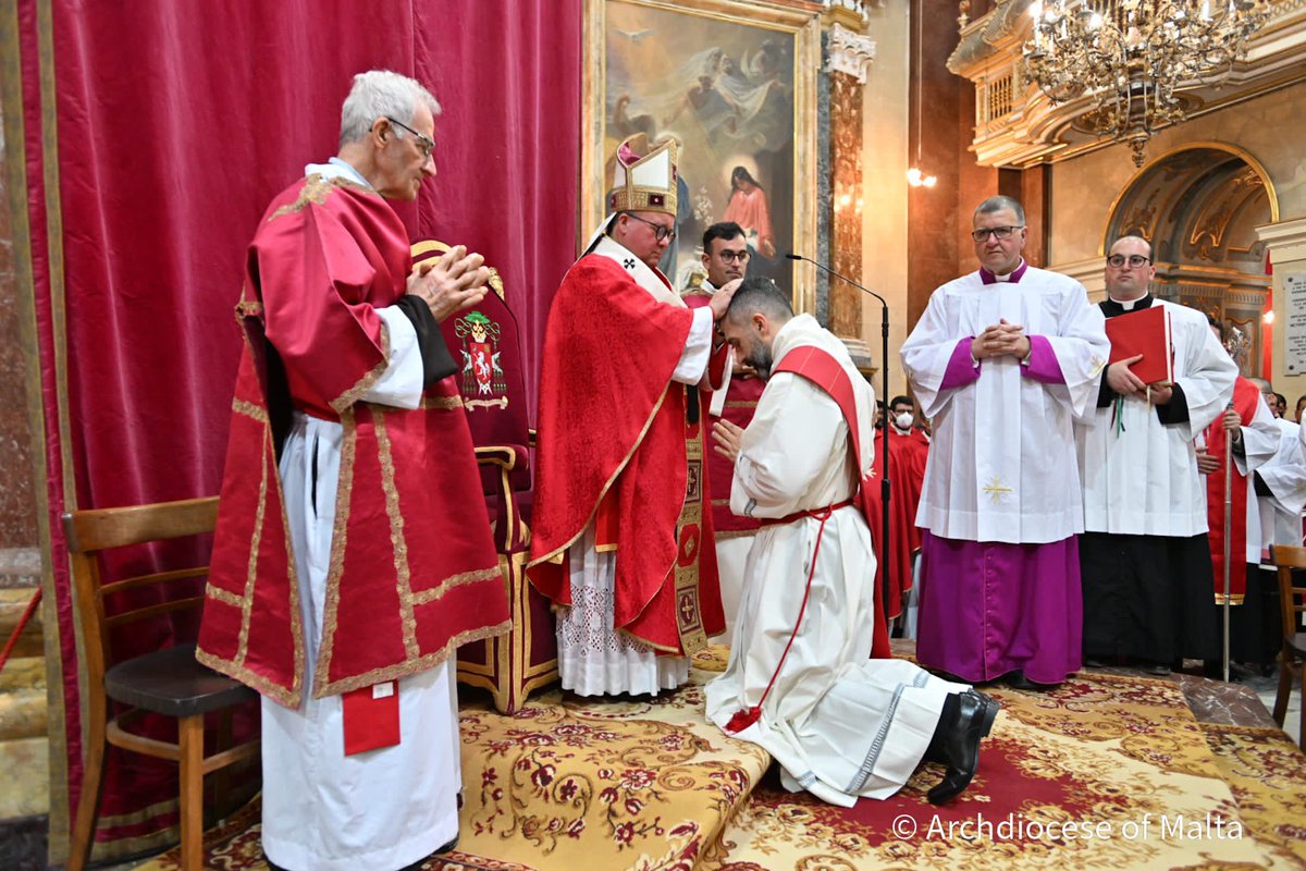 Bishop CJ Scicluna tweet media