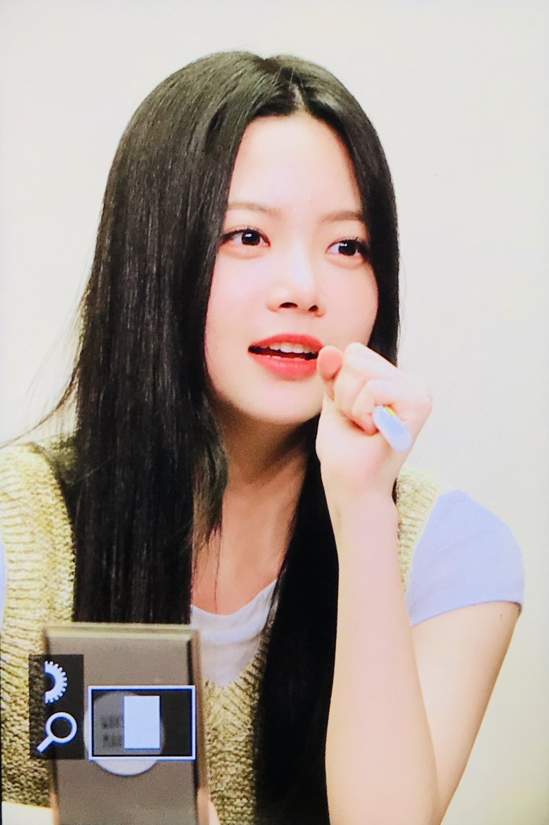 49zip's tweet photo. 220514 © sodapop_ec #홍은채 https://t.co/f5kQWcpthn