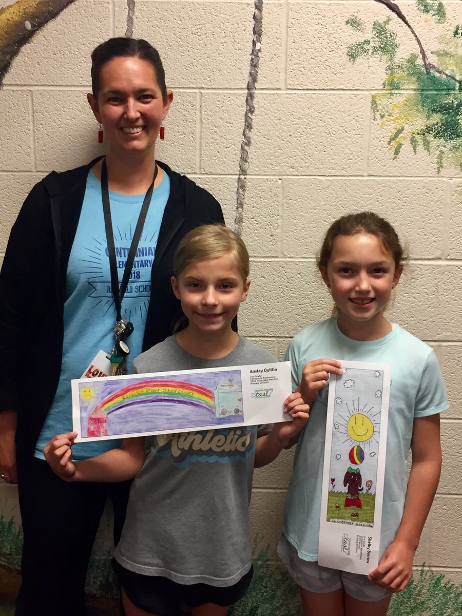 EmilyMatlock14's tweet photo. Congrats to these CENT students for placing first and honorable mention in the 2022 @tasltn bookmark contest for #slm22! Over 250 entries were submitted. CENT students can do great things! #taslchat 
@CENTTweets @tasltn @aasl @teachcentart https://t.co/zqM6H6bmX2