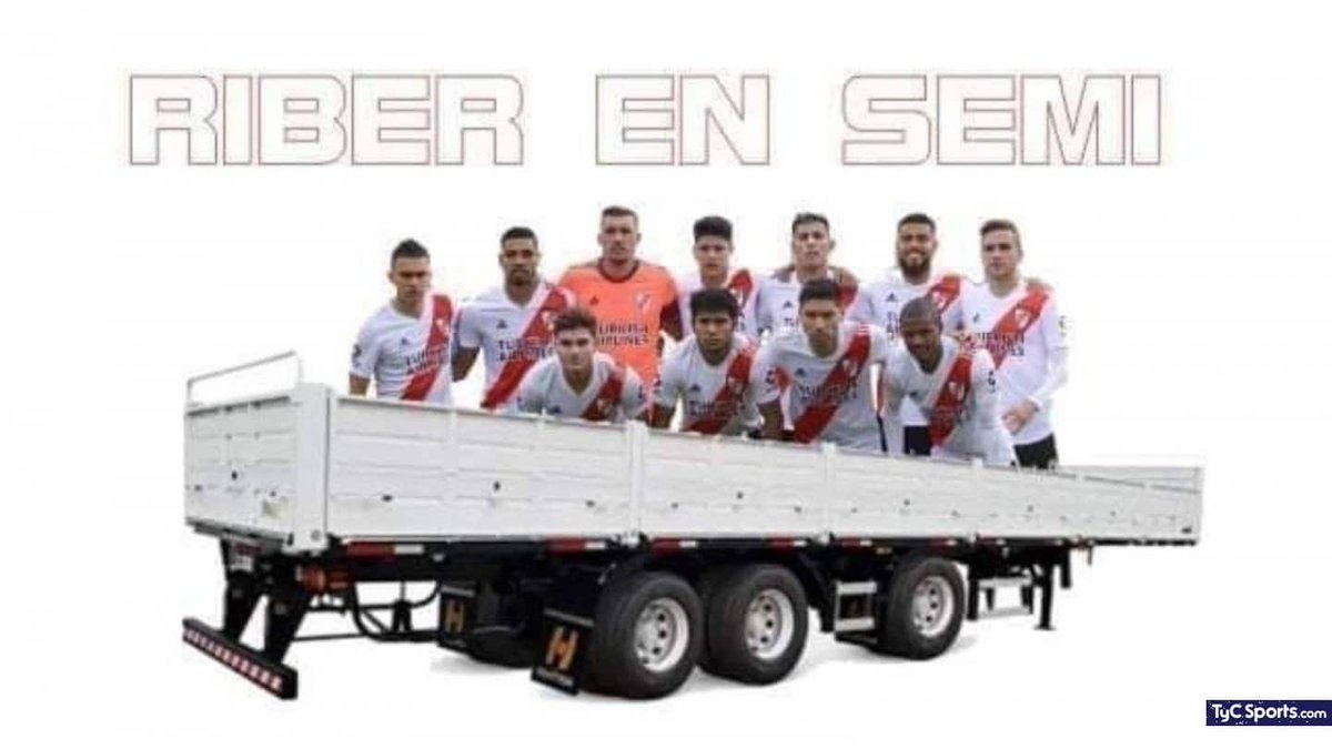 matuold's tweet photo. @waltercba @la12tuittera @BocaJrsOficial Todavía no entiendo que hace un gashina en una cuenta de Boca. Seguí participando papu. https://t.co/Y7SwPBmuzO