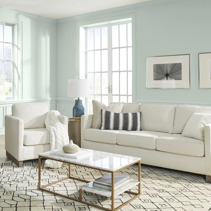tlhrealtors's tweet photo. Interior designers pick their favorite hues for the walls in this central gathering spot. https://t.co/57CA8QUw3l https://t.co/791v1yGJZX
