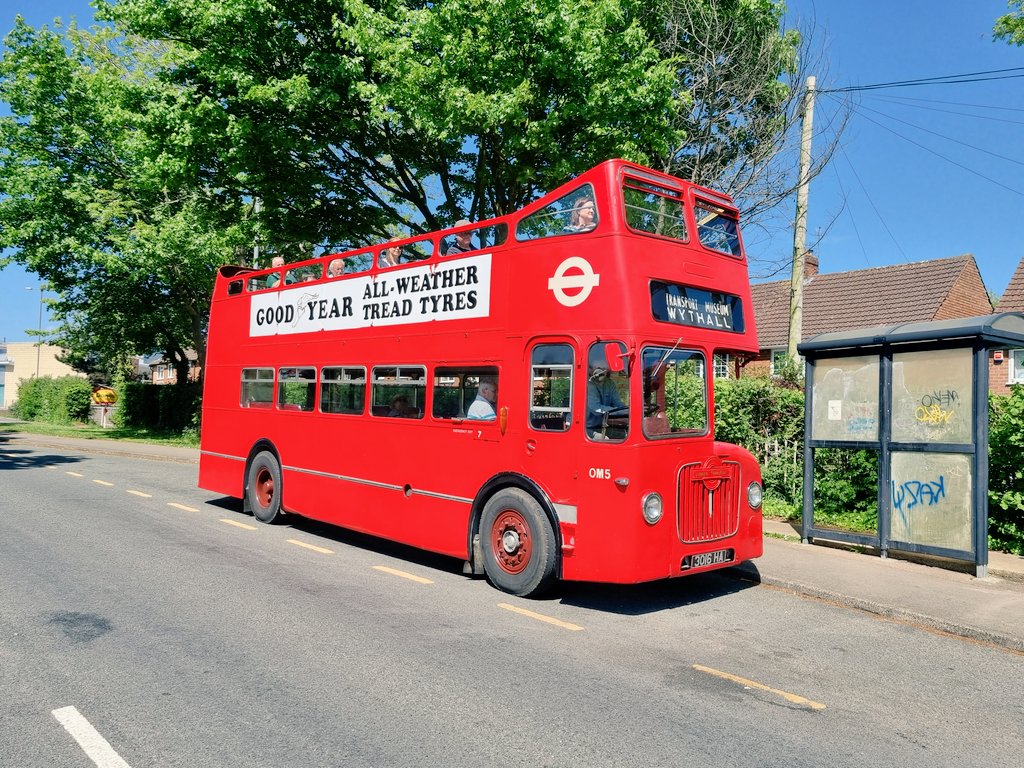 The D9 open topper 3016 HA has returned to the road for the first time this year. OM5 will be out tomorrow, Jubilee weekend and London event in June. (Weather Permitted)
More information about events is at wythall.org.uk. 

#MidlandRed #opentop #londontransport
