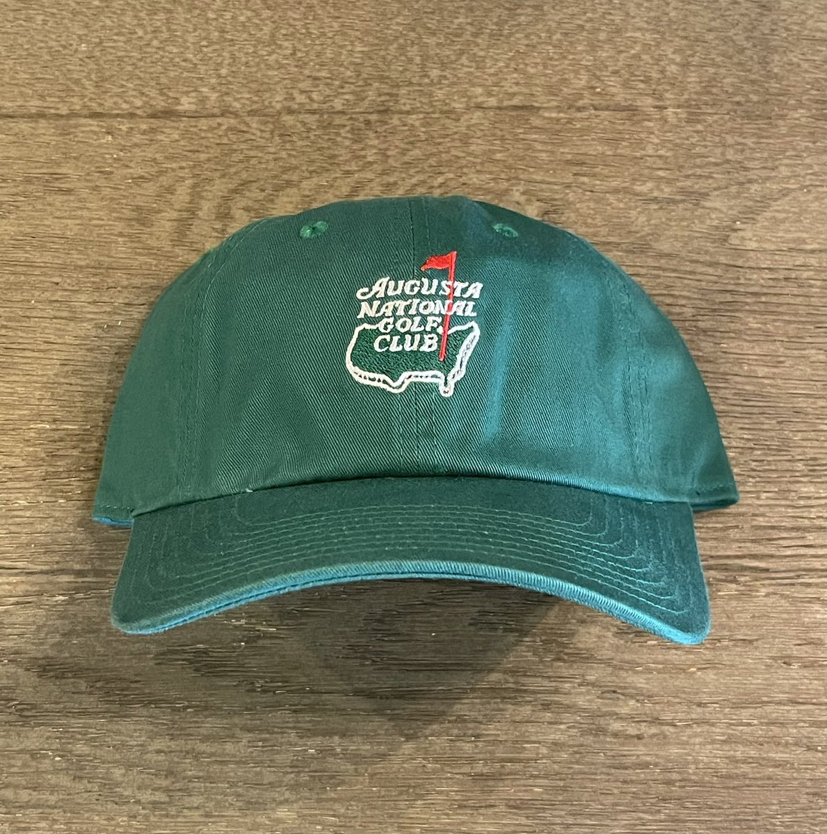 SHistorians's tweet image. The Society of Golf Historians Giveaway Item #50 Augusta National Golf Club Green Hat. 

To enter to win you must like, retweet &amp;amp; leave a comment expressing your interest in the item. 

Winner will be selected Sunday morning.