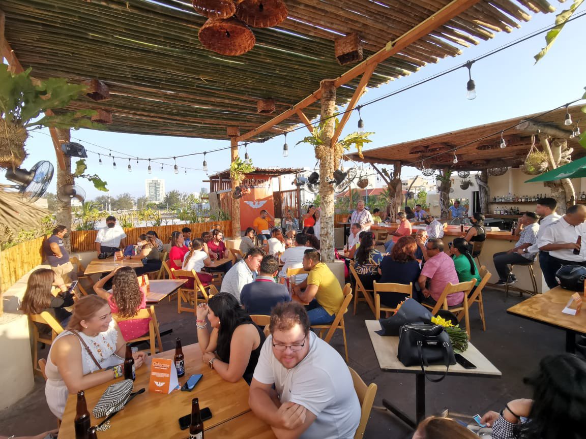 Es viernes y llego ✨La Quincena✨ a #BocaDelRio. 

🍊La Quincena es un espacio de conversación y discusión colectiva de manera informal, en
donde el debate permite construir agendas para el desarrollo de nuestro entorno. 
 
🧡Gracias a todos los que nos acompañaron