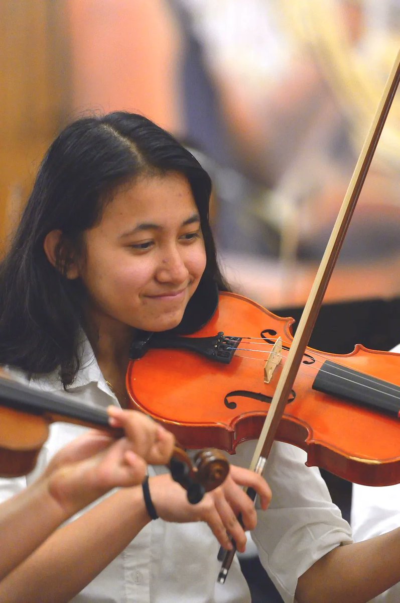 Good luck to all of the students auditioning for the Marian Anderson Young Artist Program today!

Missed the deadline for our spring auditions? Our applications are rolling! Apply for our fall auditions : buff.ly/3McGXyk

📷: David DeBalko

 #musiceducation #philly