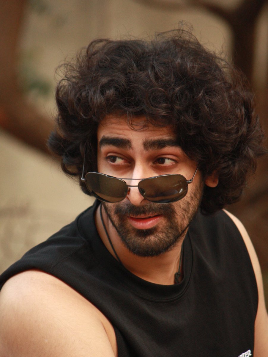 #setforsaturday 

road side scholar