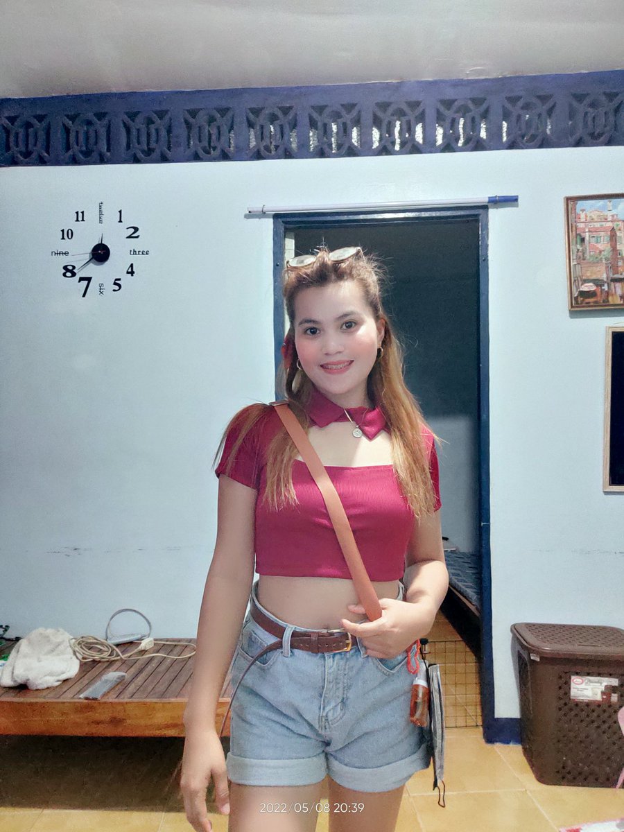 Eva_Manate's tweet photo. maroon 💕💓 https://t.co/URLfxI9ArP