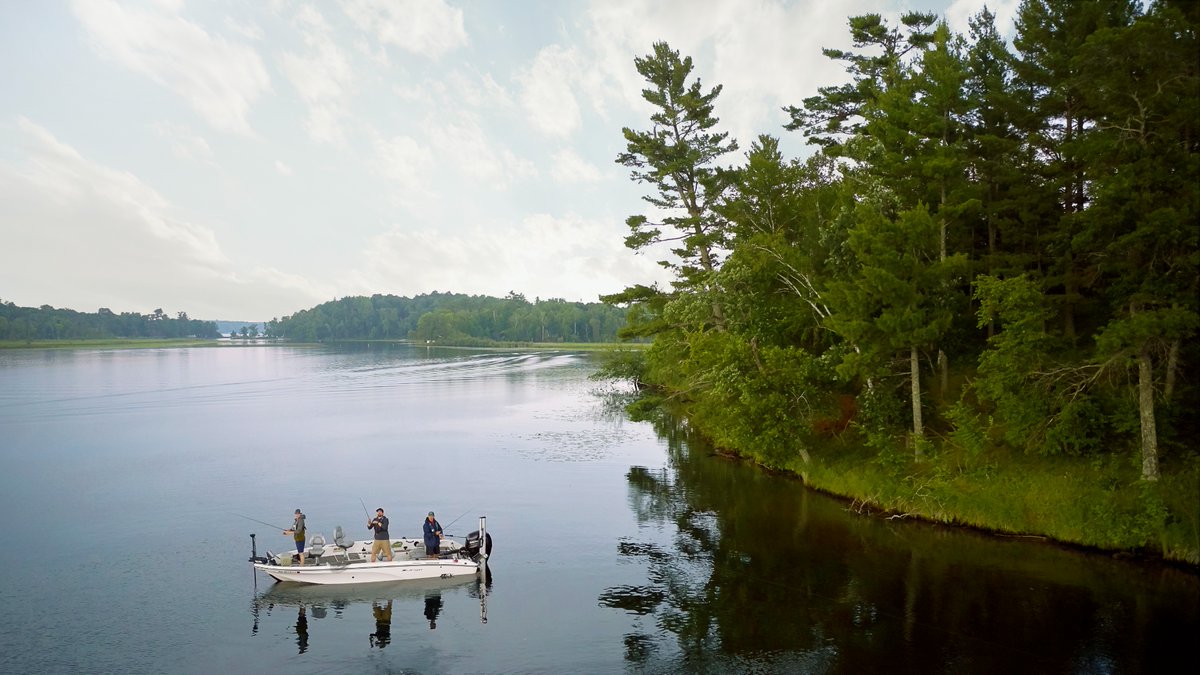 exploreminn's tweet photo. The Minnesota fishing opener is here. Good luck to all anglers. We'll see you out on the water! #MNGFO2022 #OnlyinMN https://t.co/TNKPtmT9v0