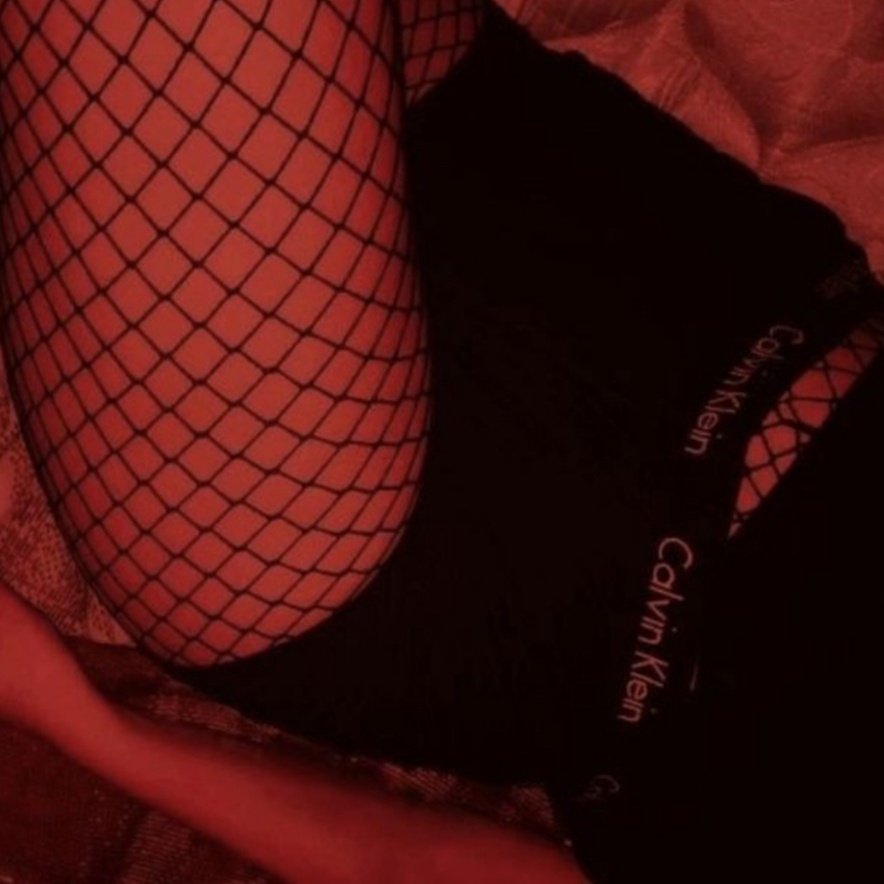 Gel tanışalım kendi yerimde misafir ediyor anal yok ücreti elden alıyorum 💋 0539 481 06 87 💋