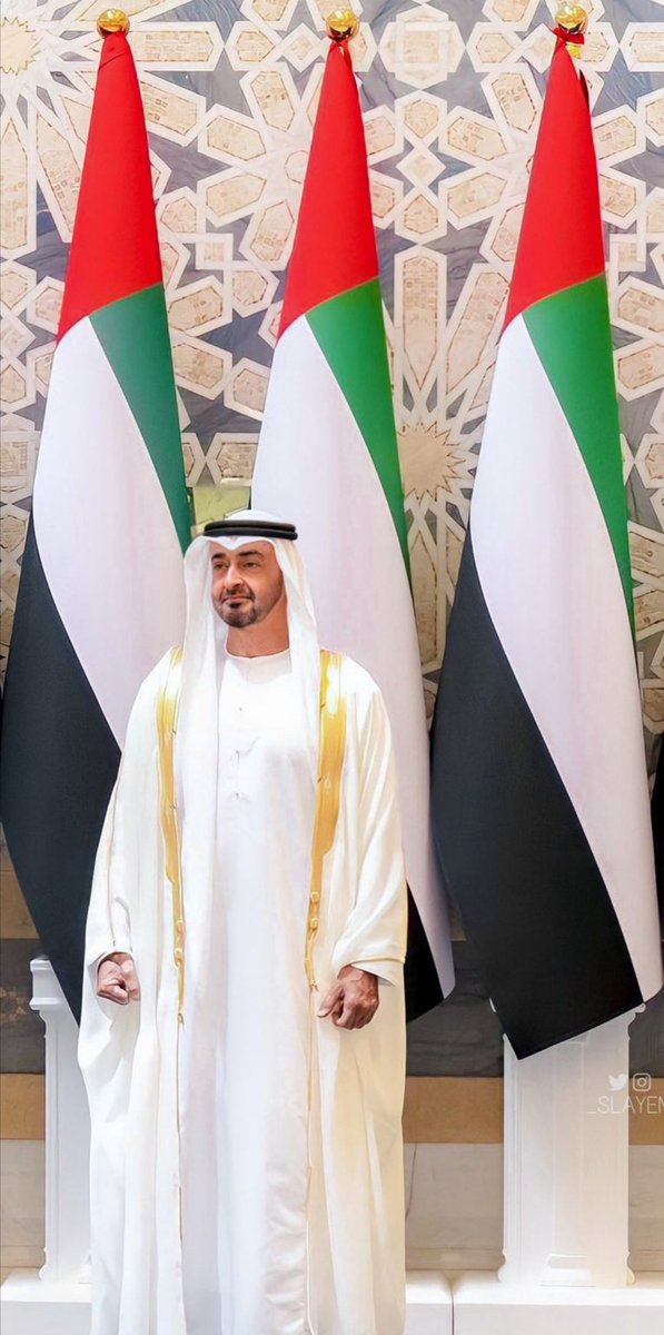 نبارك لصاحب السمو الشيخ محمد بن زايد آل نهيان بماسبه انتخابه رئيسا لدولة الامارات العربيه المتحده
سائلين المولى عز وجل لحكومة وشعب  الامارات كل التقدم والرقي والازدهار في ظل قيادة سموه