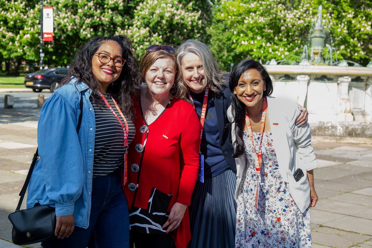 LeePeck's tweet photo. There are defining moments in any career and without doubt working with the team at Southampton 2025 on the Bid to become #UKCityofCulture2025 was one of my best ever. Yesterday’s visit by the expert panel of judges was a day to savour! https://t.co/b4UBu9bmR8