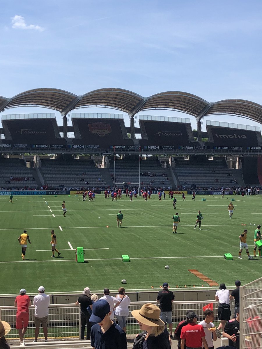 En finale💪🏻 🔴⚫️ #louwaps #lyon #europeanchallengecup #lourugby
