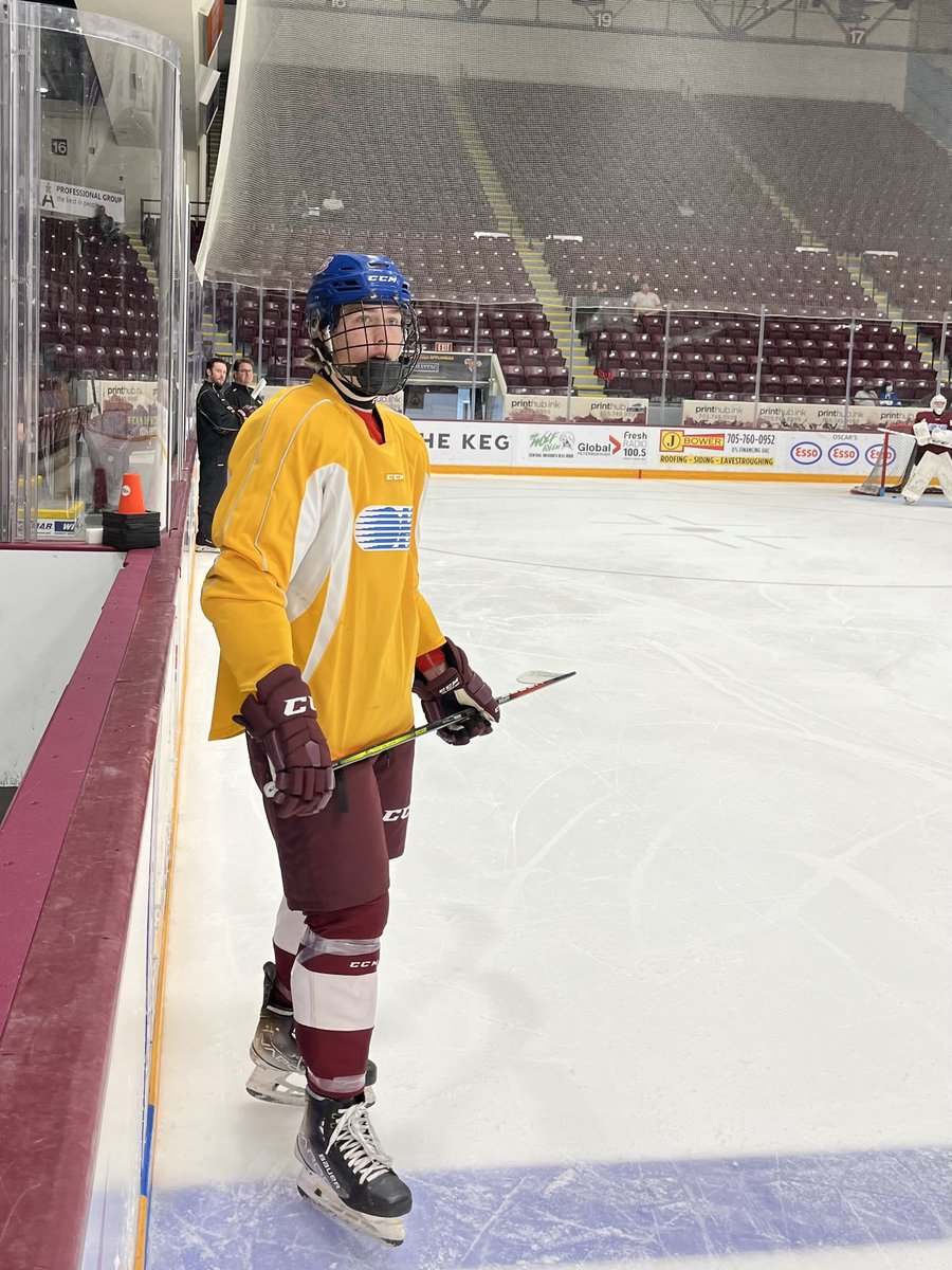 PetesOHLhockey's tweet photo. Vanny is on scene📍 https://t.co/KukEETHByy