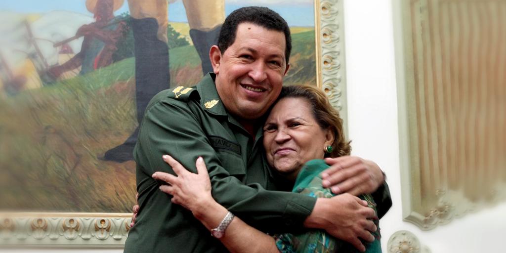 NicolasMaduro's tweet photo. Celebro la vida de quienes vienen a cumplir grandes misiones en este mundo, así lo siento, en lo más profundo de mi alma, con Doña Elena de Chávez, quien le dio la vida a un hombre que hoy es el símbolo de nuestra lucha revolucionaria: Hugo Chávez ¡Mi cariño y respeto para usted! https://t.co/8CvnngIu3n