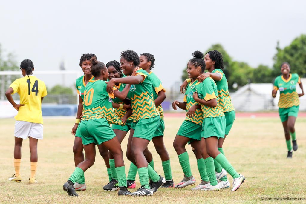 iamrachel93_'s tweet photo. ISSA SCHOOLGIRLS FOOTBALL 2022 CHAMPIONS ! EXCELSIOR HIGH SCHOOL! 

😊😊😊😊 Proud Team Manager! #Eagles #XLCR #AgeAnimo https://t.co/cvtfK17V8p