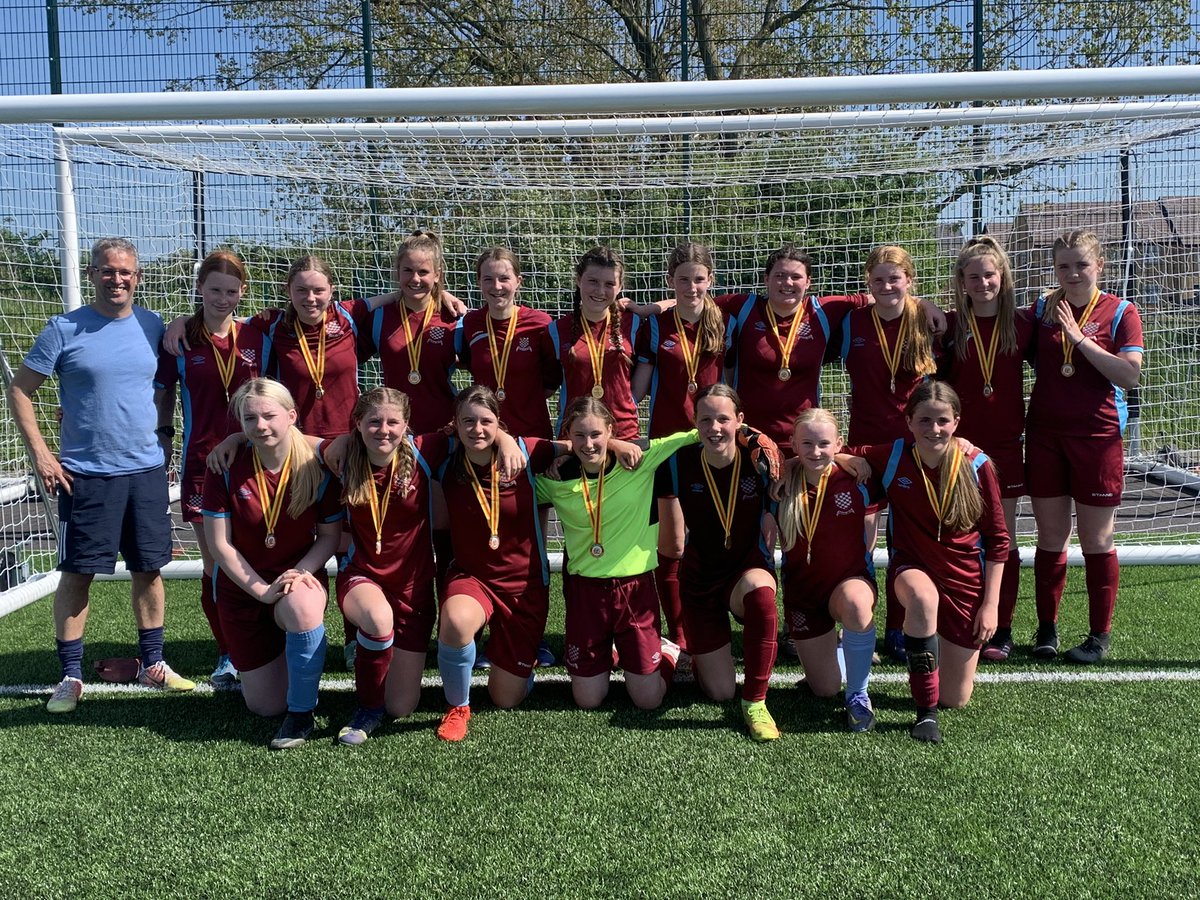 Smiling despite defeat. Well done to the Chesham U14s and their coaches. Great performance today. 👏👏