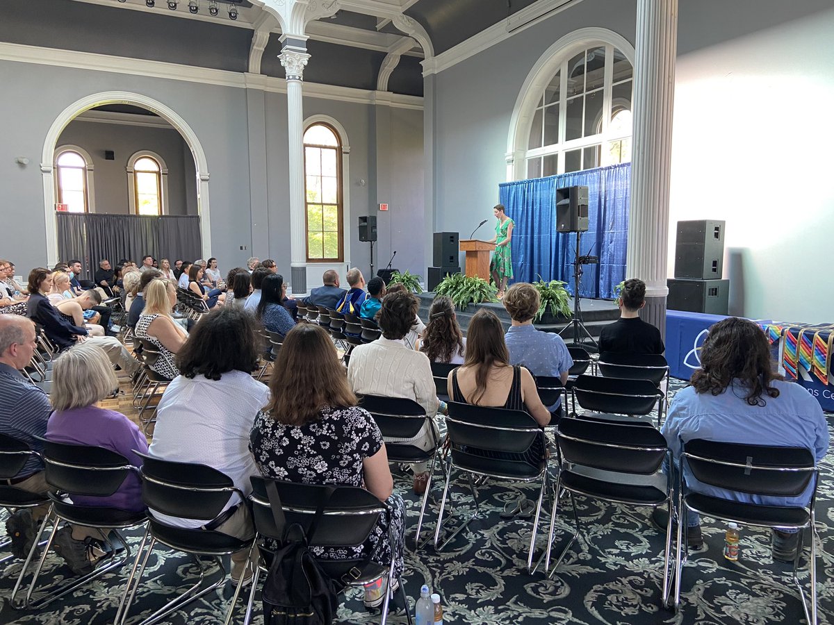 So excited to host the <a href="/grcND/">ﹶ</a> LGTBQ Graduation Recognition Ceremony! Congratulations to the Class of 2022!! 👨‍🎓 🧑‍🎓 #WeAreND