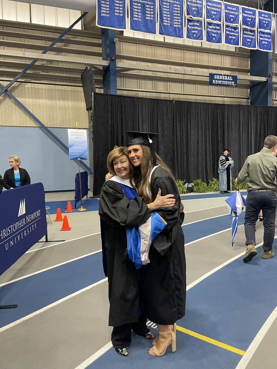 CNUcaptains's tweet photo. Hugs from Rosemary before crossing the stage 🥹 >>>>>>
#CNU22 #CaptainForLife https://t.co/bXmtVnUJW6