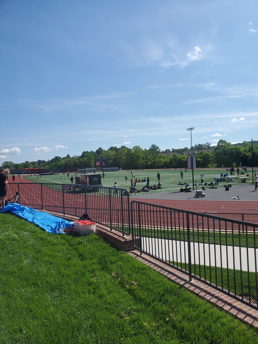 Roanoke_TFXC's tweet image. Meet Day!

Lee University Last Chance
📍 Cleveland, TN

Sart Time: 11am est.
Live results: xpresstiming.com

#letsgonoke #togetherasone #itsgotime