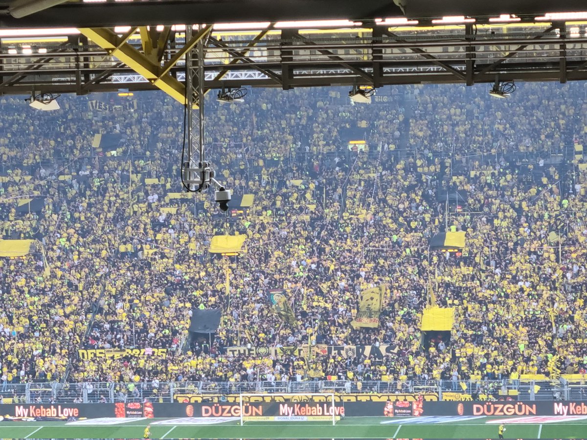 Mit meinen Eltern im schönsten Stadion der Welt