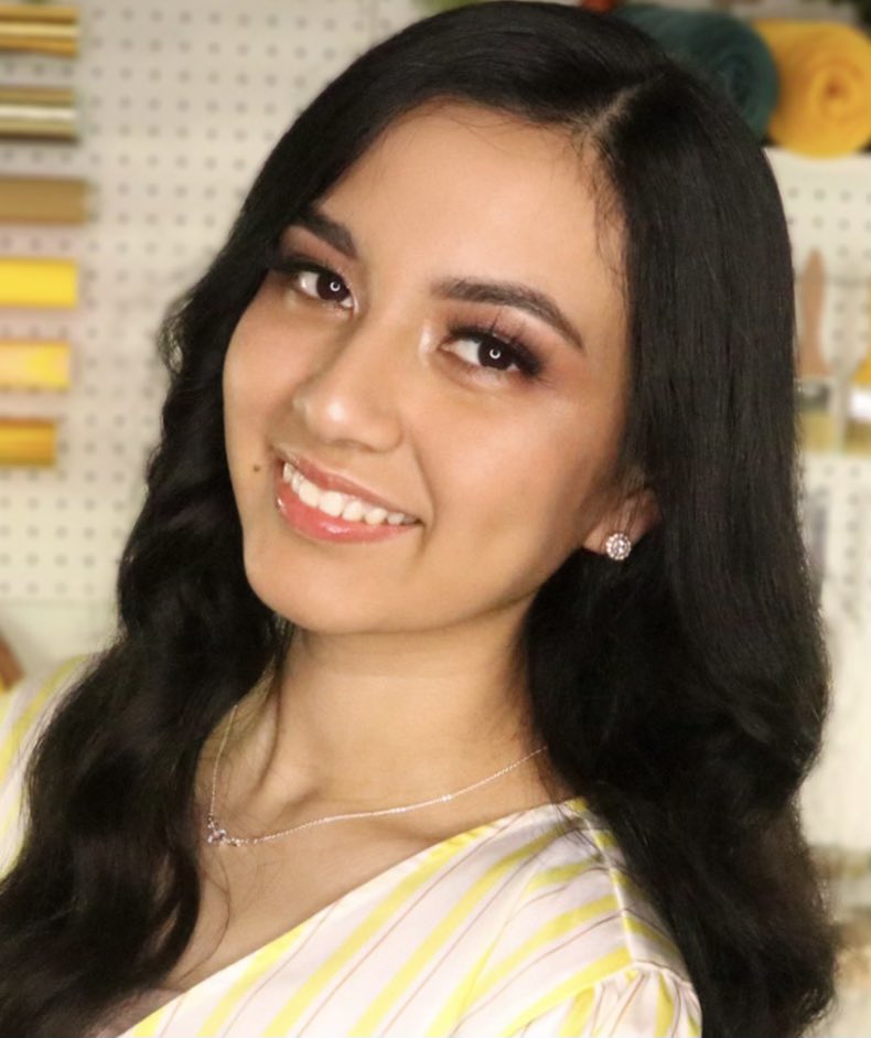Congratulations to my sister Perla on graduating today! 💙👩‍🎓 We are all SO proud of all of your accomplishments! We love you! #BCGators22
