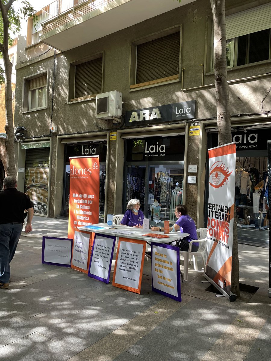 lourdesg2a's tweet photo. Festes de #Primavera al #ClotCampArpa!!!….mati de mostres i activitats al carrer.
#Rogent #Entitats #Comerç #Barri https://t.co/zdEgmVYSx1