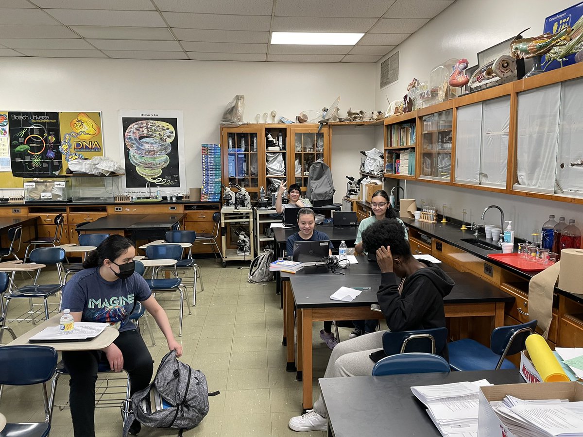 Rock the Regents <a href="/NorthNfa/">NFA North Campus</a> - great turnout for regents review. Come out next Saturday! <a href="/newburghschools/">Newburgh Schools</a> <a href="/newburgh_ptech/">Newburgh Free Academy P-TECH</a> <a href="/NFAWest/">NFA WEST</a> <a href="/sciarramathgeek/">kelli sciarra, PhD</a>