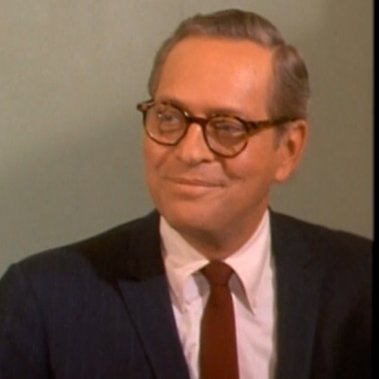 NLCarolynMuse's tweet photo. Remembering comedian, film/television actor, and radio announcer Del Moore, who was born #OTD (May 14th) in 1916. #LifewithElizabeth #BachelorFather #TheNuttyProfessor #Dragnet #Adam12 #ThePatsy #CatalinaCaper #TheBigMouth https://t.co/ArOj5K5EGc