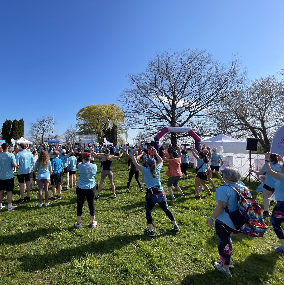StJoesHamilton's tweet photo. We are so grateful to the 750+ St. Joe’s supporters who joined us today to participate in the 5th annual #hamont @runforwomen. Together, they raised an incredible $112,000 to help fund women’s mental health and addictions care at our Hospital. https://t.co/LZmyfFgF9i