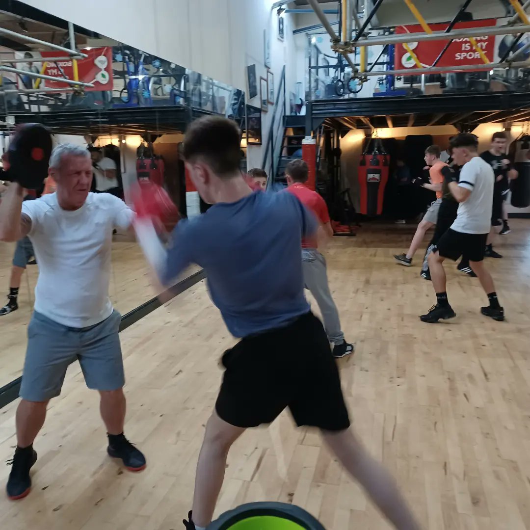 Midlothian Boxing tweet media