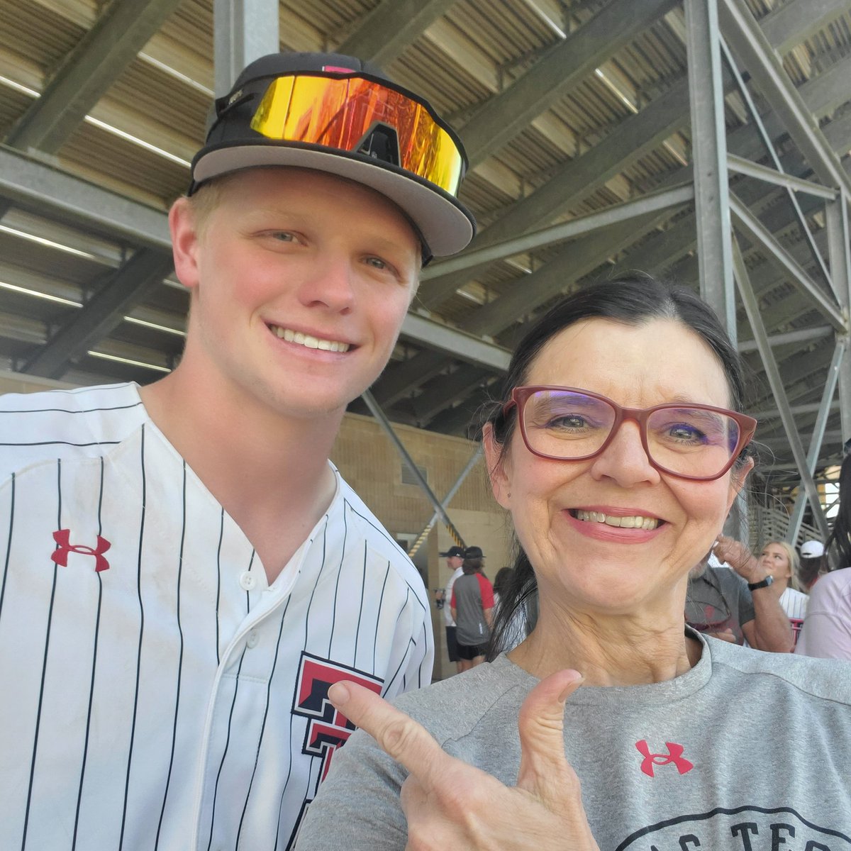 GruvyGurl's tweet photo. #NewProfilePic with #HUD @Hudsonwhite8 was #CLUTCH at Catcher last night! #TotalTeamEffort required to take down the cowgirls! You Never Wavered!!! #WreckEm #Big12 #Top10WIN #WreckedOkieLite #RoadDUB https://t.co/K81Bobygix