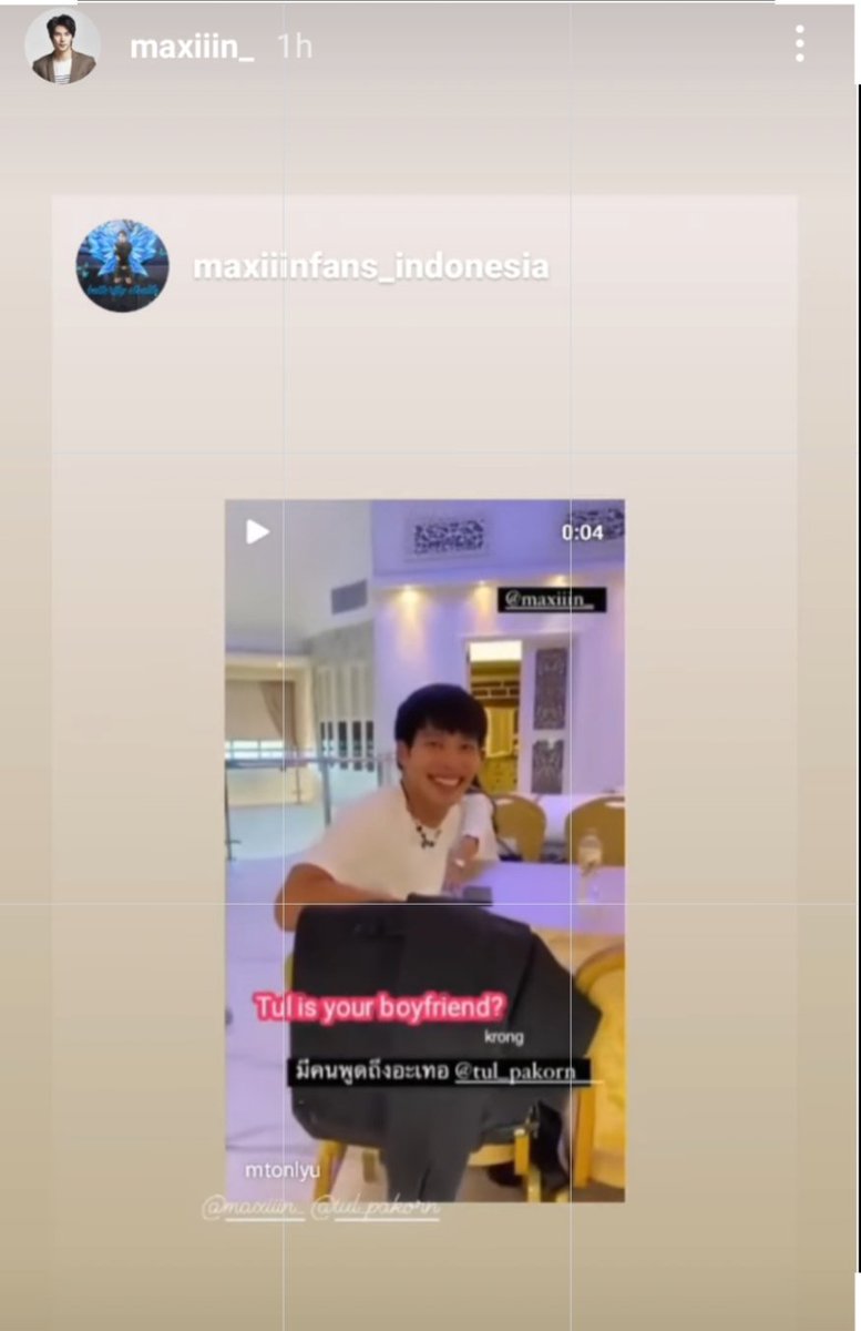 gahanmaxtul's tweet photo. I mean Max could've just repost his friend's story but he decided to post the one with subs. He said 'everyone should understand what I'm saying' 🙄😂😂 https://t.co/q2Hn0jr694