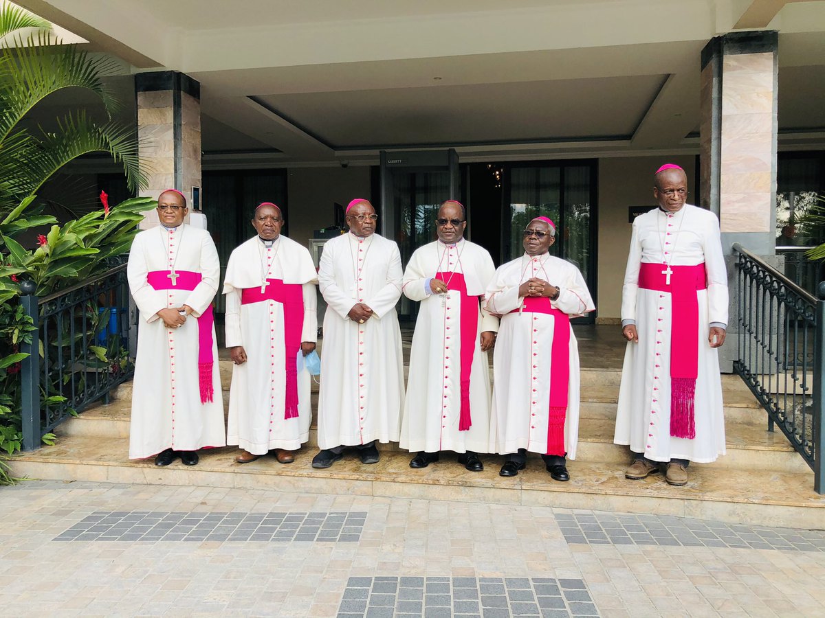 BusomokeJesse's tweet photo. #Goma: fin de la conférence de presse des évêques de la province ecclésiastique de bukavu sur la venue du pape à Goma. Tout est clair, Attendons le pape. @TataCardinal @michaelkalamo @PatrickMuyaya @glody25 @innobuchu @akilimalisaleh @StanysBujakera https://t.co/aSwUwD6LUa