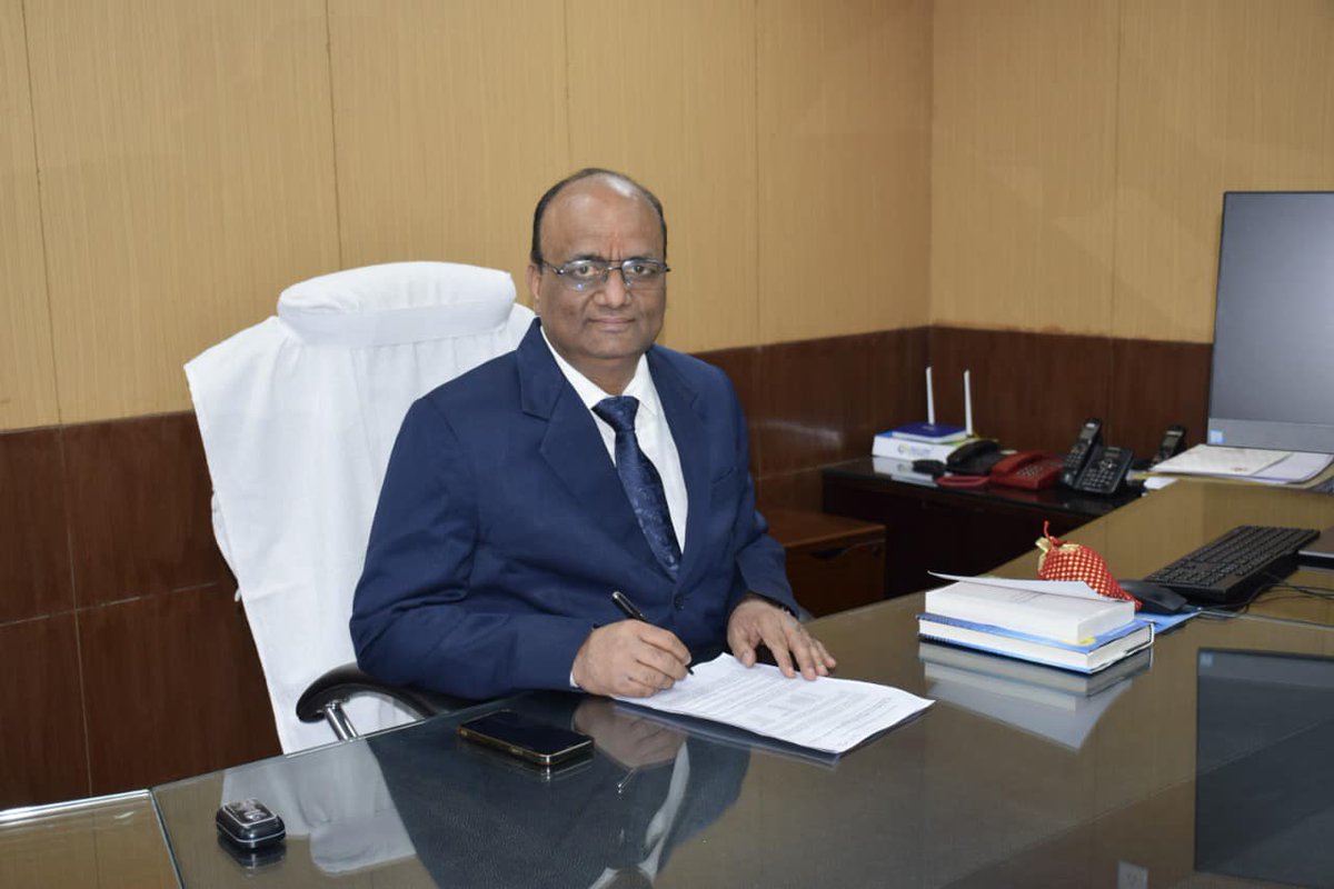 Shri. Ram Baboo Prasad has taken over as the Director - Technical of Central Coalfields Ltd. A graduate mining engineer from IIT (ISM), Dhanbad, Shri. Prasad has a rich experience of over 35 years working in various capacities in CIL companies.
#atmanirbharbharat