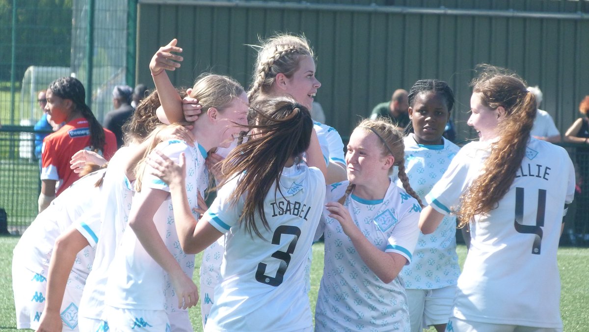 LC_Lionesses's tweet photo. London City go into the break a goal up after a strong first half performance! 🦁
#YoungPride https://t.co/NLmav2k8NU