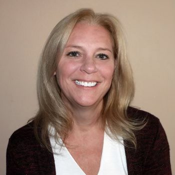 LaSalle_AccDept's tweet photo. Congratulations to Dr. Kristin Wentzel, KPMG Professor of Accounting, on being awarded the 2022 Lindback Award for Distinguished Teaching - so well deserved!  @LaSalleUniv @KPMG https://t.co/jKWOw9cAxv