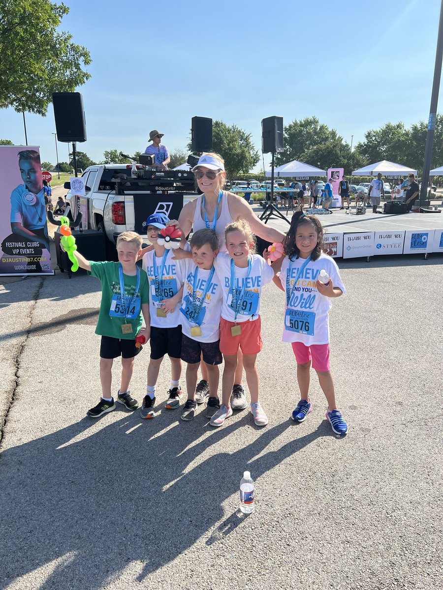 MarkFlores8's tweet photo. Proud to run a 5K at the 2022 #Run4Elise 5K and 1 Mile Fun Run with my daughter and Team @rockenbaughES #SwimForElise #RunForElise https://t.co/VmWPIU2lbH