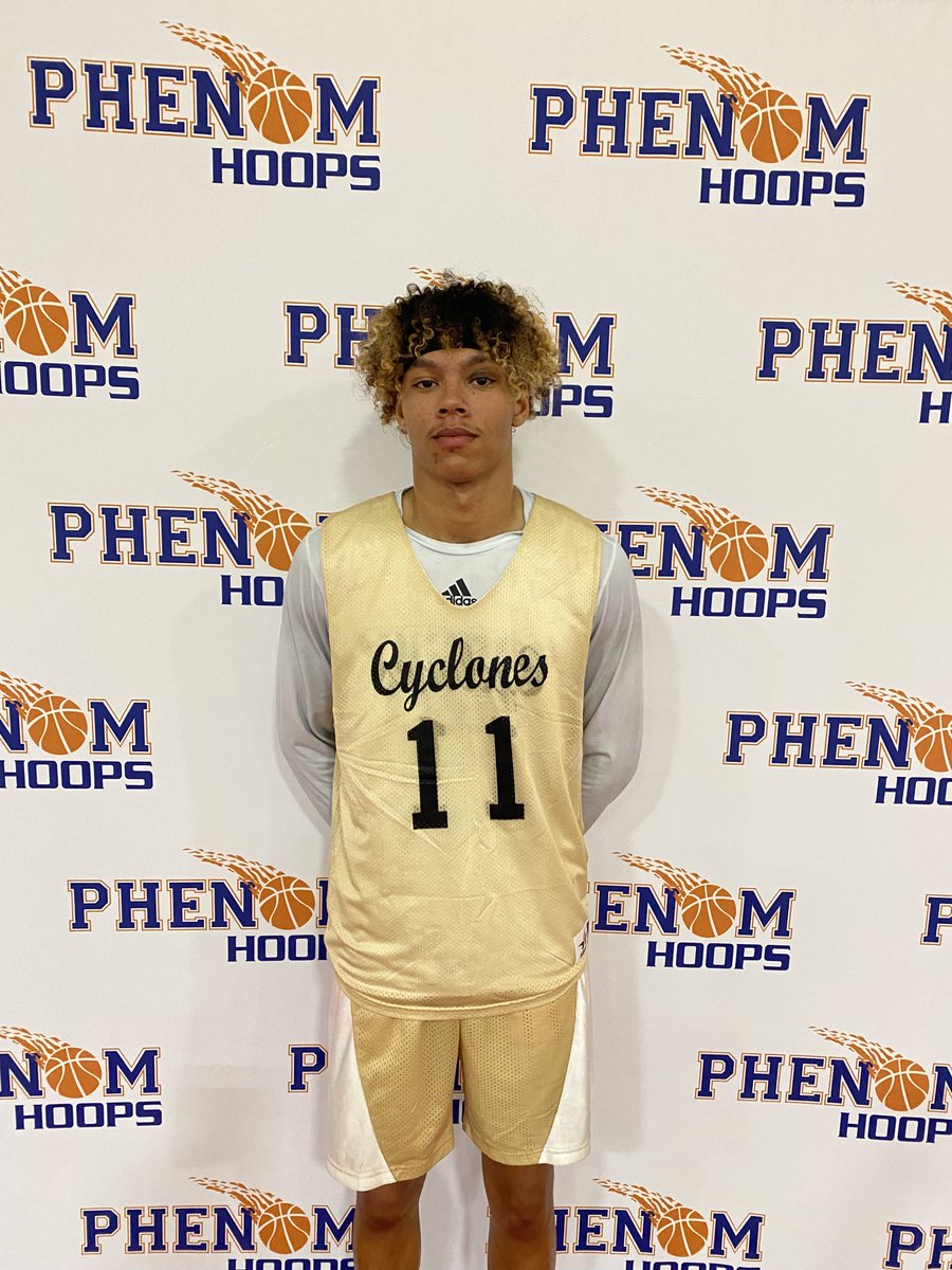 Phenom_Hoops's tweet photo. MVP's #UnderratedShowcase

Sandhill Cyclones 

Makyi Butler (#32) &amp; Kelby Wright (#11) https://t.co/CI32lrkcat