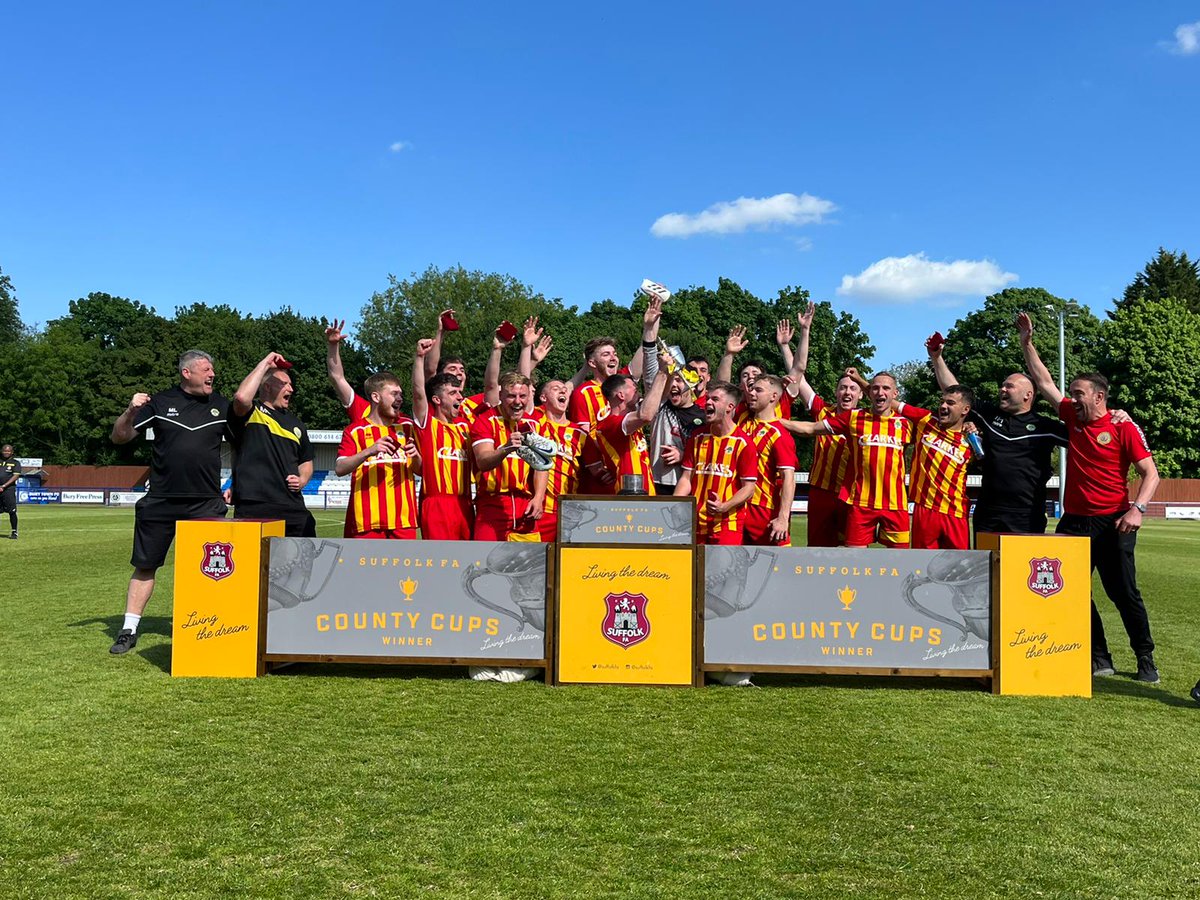 SuffolkFA's tweet image. The Suffolk Senior Reserve Cup Final | 
Congratulations to @ReservesWalsham on  their 1-0 victory over @stowtownfc Reserves in this afternoon's Final at @BuryTownFC

#SFAcountycups 
#AThrivingLocalGame