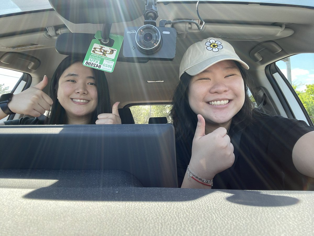 joycew276's tweet photo. carpooling! #365challenge #emissionLESS https://t.co/IM7q0gPKrK