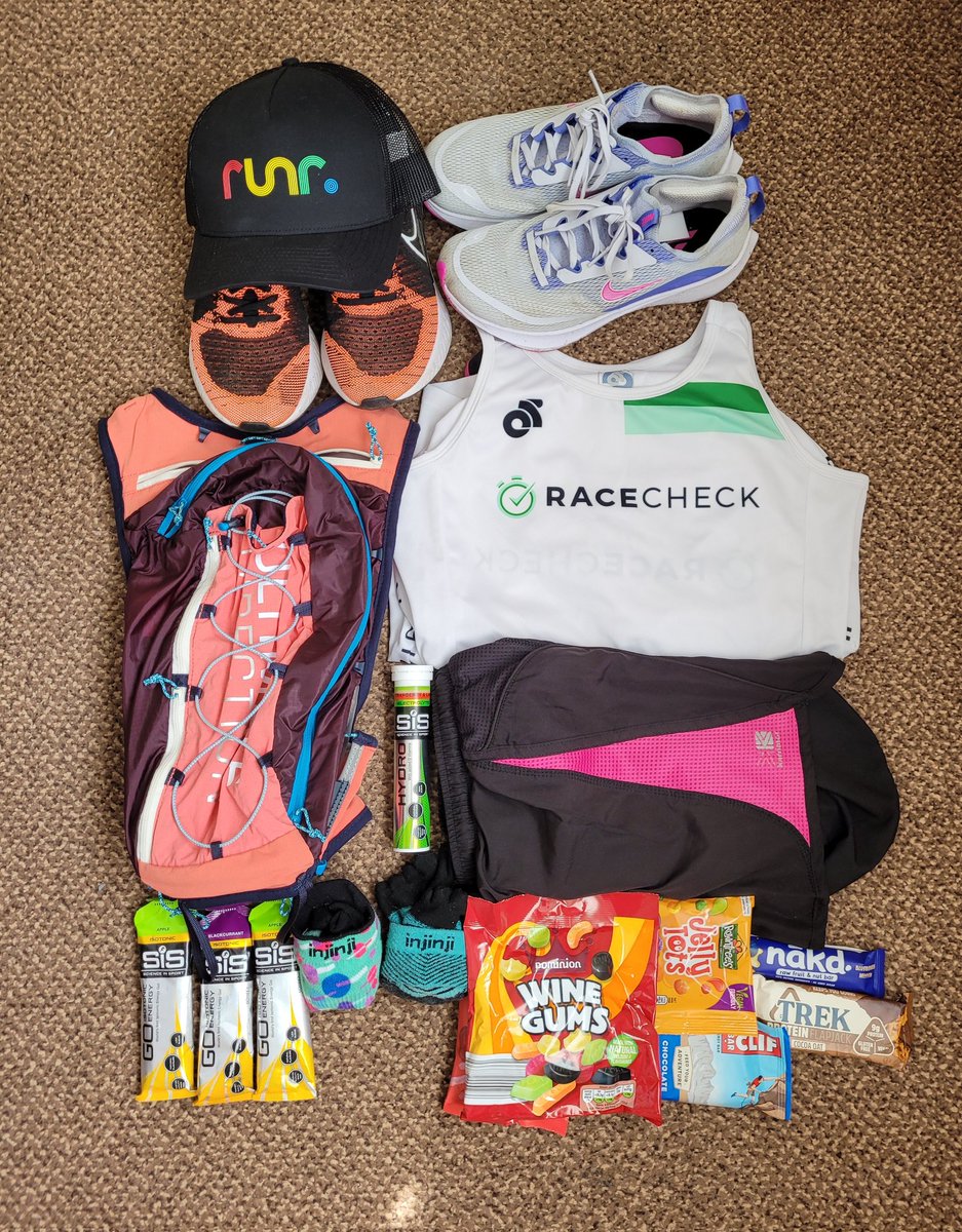 northernrunner8's tweet photo. Obligatory flat lay for tomorrow😬 feels like I've been saying I'm doing @GuernseyUltra for ages now (meant to do it 2020 before covid happened). Nervous is an understatment but whatever happens I'll give it my best shot! @AWRunFitness @racecheck @runr_uk @UKRunChat #firstultra https://t.co/zDW3pE3676