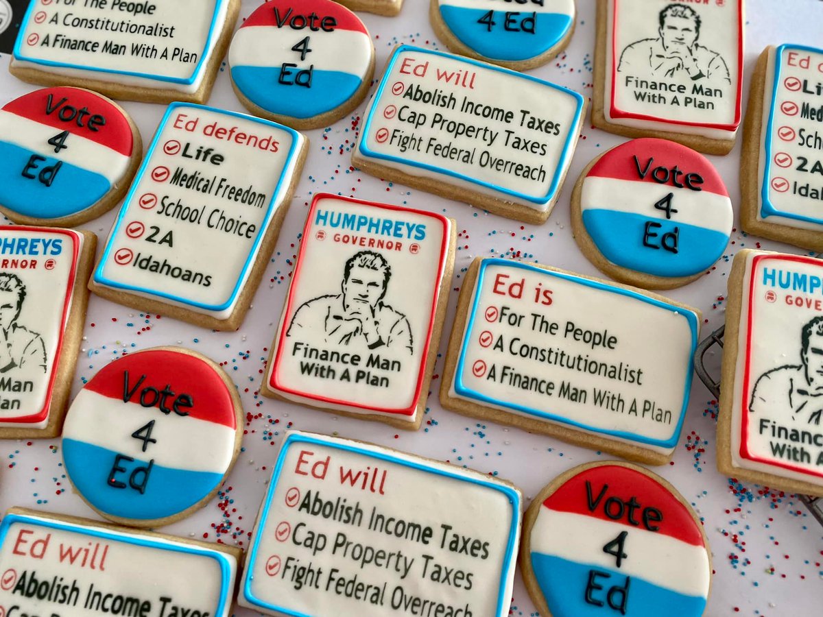 EdForIdaho's tweet photo. Another 20+ hour day. In the last 5 days we’ve done 18 town-halls across East Idaho!!! My team is hands down the most incredible group of people I’ve ever known. They continue to make calls and texts while I answer questions from the audience. https://t.co/avbkUwdMnH